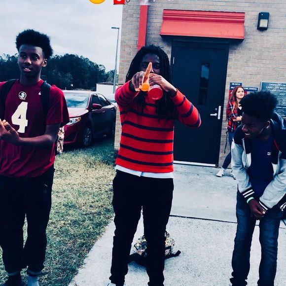 Meet your Posher, Malik - Picture 1 of 1